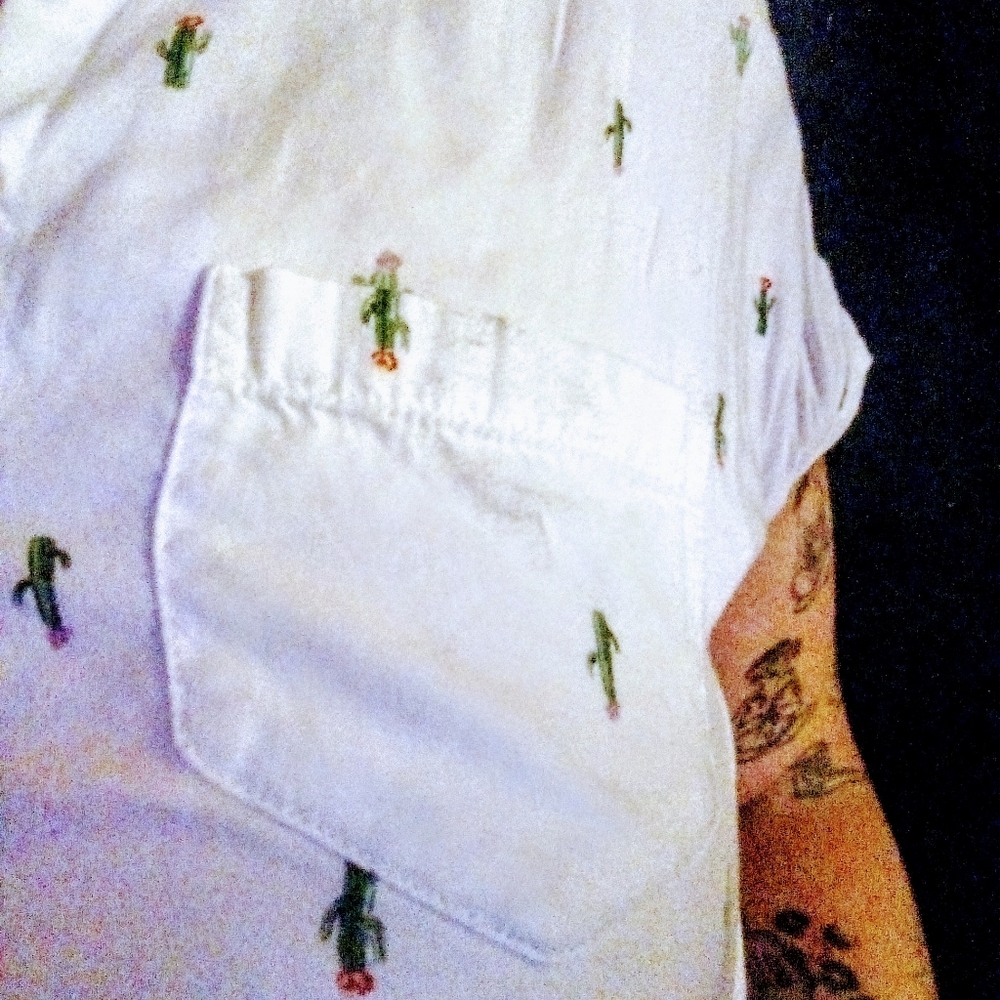 OLD NAVY cactus 🌵 button down tie front crop top